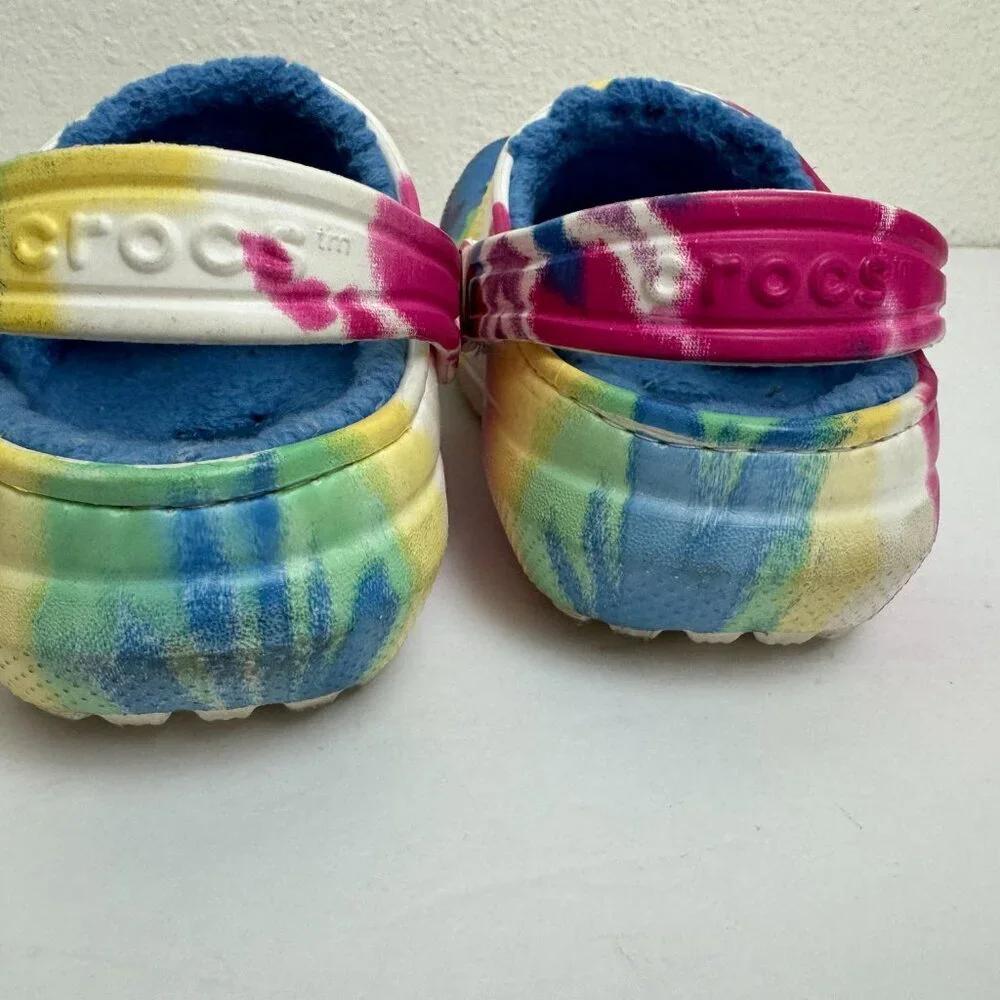 CROCS Kids Tye Dye Colorful faux fur Pink Blue Yellow size 9